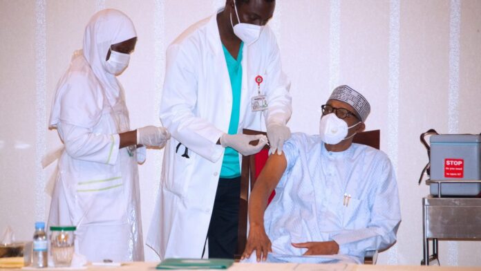 PRESIDENT-BUHARI-VP-OSINBAJO-RECEIVES-COVID-19-VACCINATION-1A-1062x598